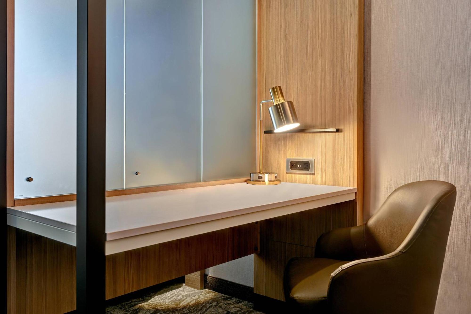 Springhill Suites By Marriott Albuquerque University Area Екстер'єр фото